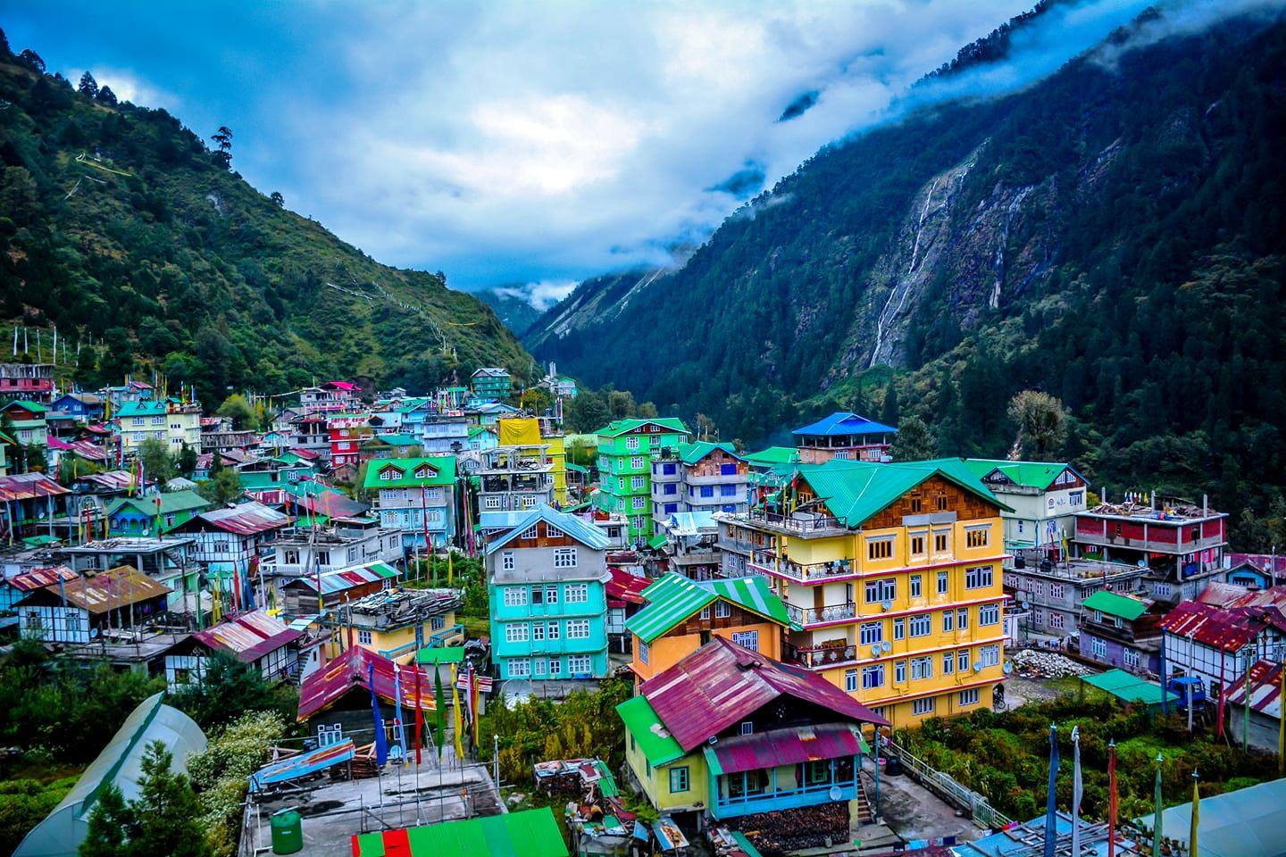 sikkim famous tourist places in hindi