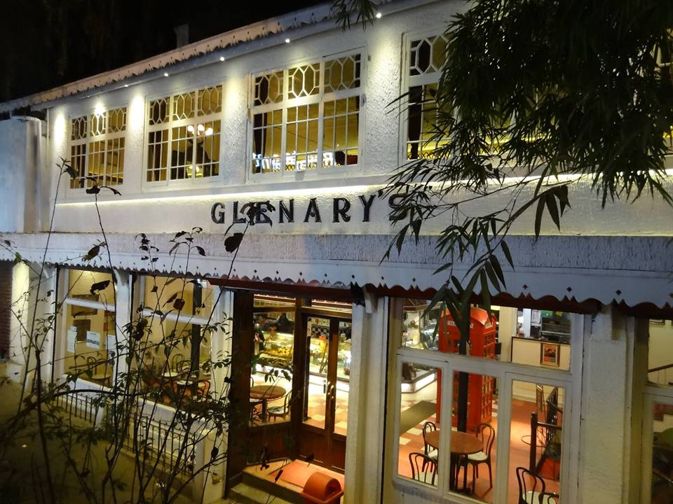 Glenarys-Darjeeling-the-Cafe-and-Pub