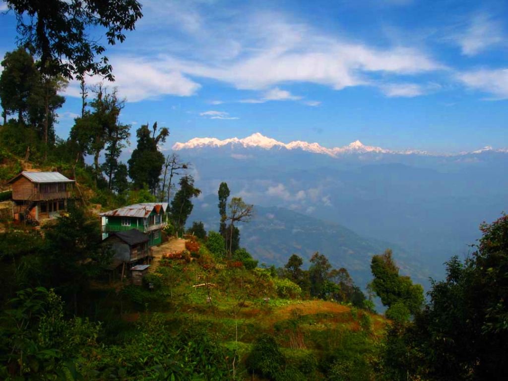 Kanchenjunga-from-Rishop