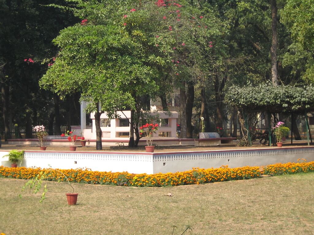 shantiniketan tourist spots